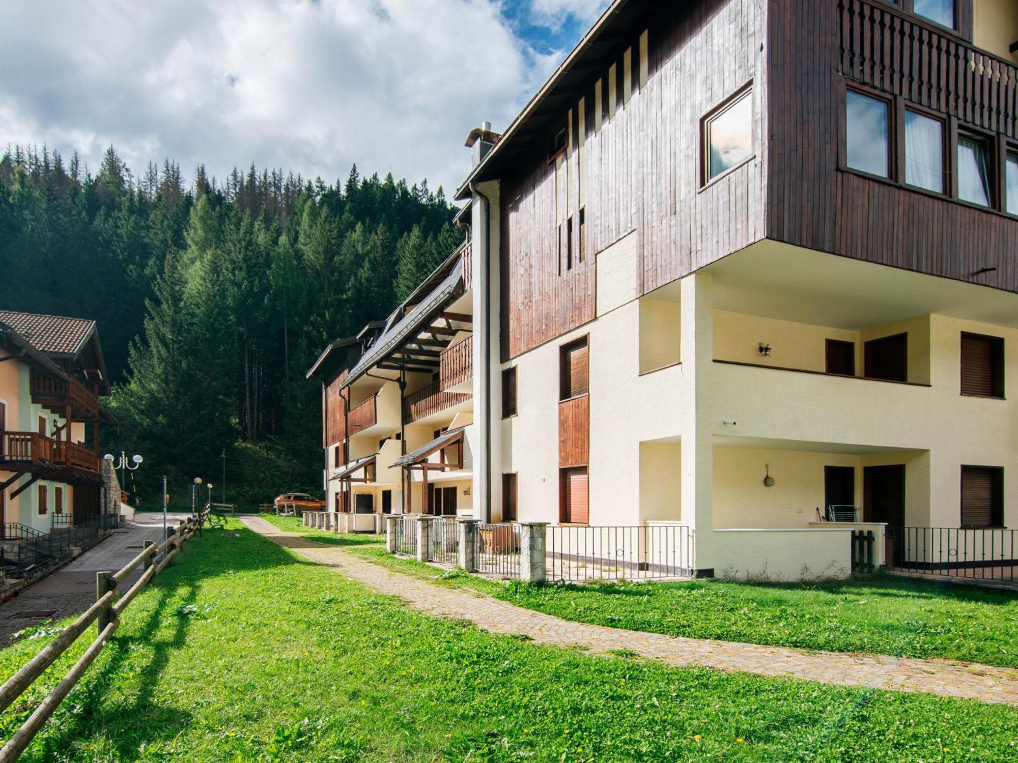 Des Alpes-15 By Interhome *